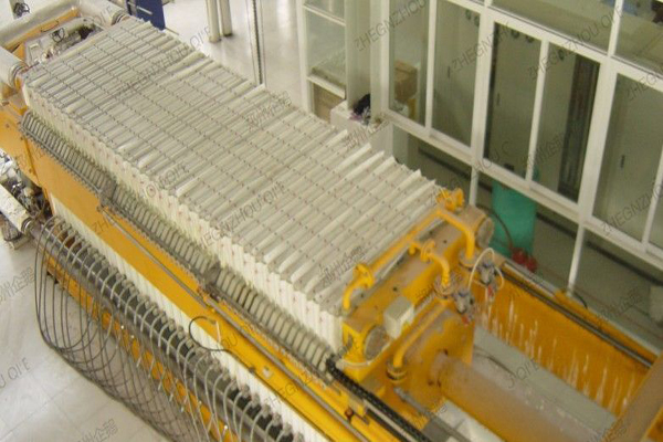 مصفاة زيت الطعام آلة تكرير زيت النخيل الخام في سوريا مصنع توريد آلة