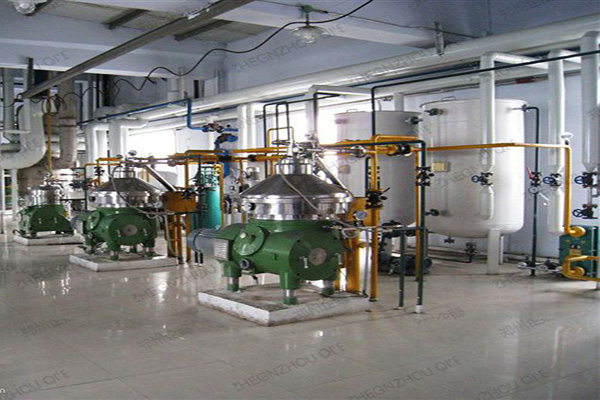 ضغط حار آلة ضغط الزيتآلة ضغط الزيت الأوتوماتيكية الكبيرة في السودان للبيع في مصنع صغير